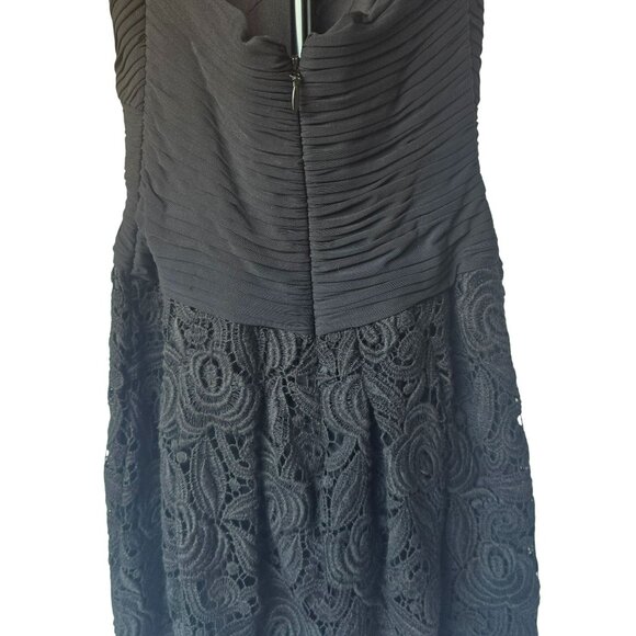 BCBG Max Azria Black Lace & Pleated Sleeveless Dress With Halter Neckline & Back - Picture 5 of 6